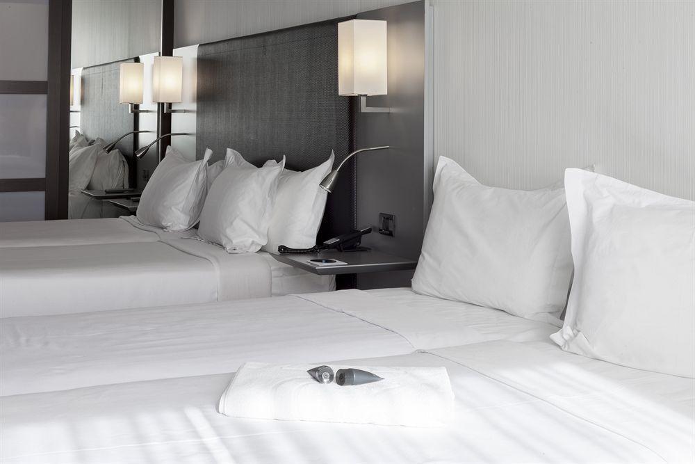 Ac Hotel By Marriott Madrid Airport Coslada Ngoại thất bức ảnh