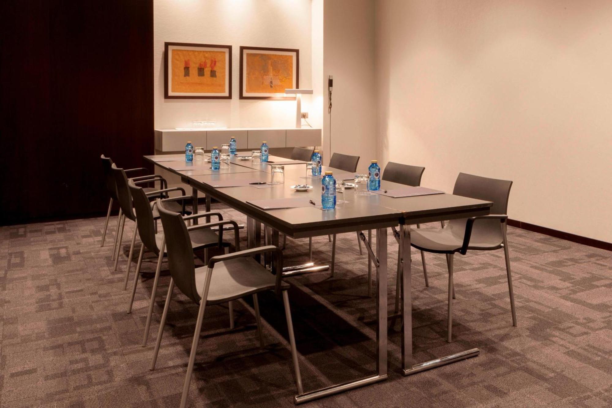 Ac Hotel By Marriott Madrid Airport Coslada Ngoại thất bức ảnh